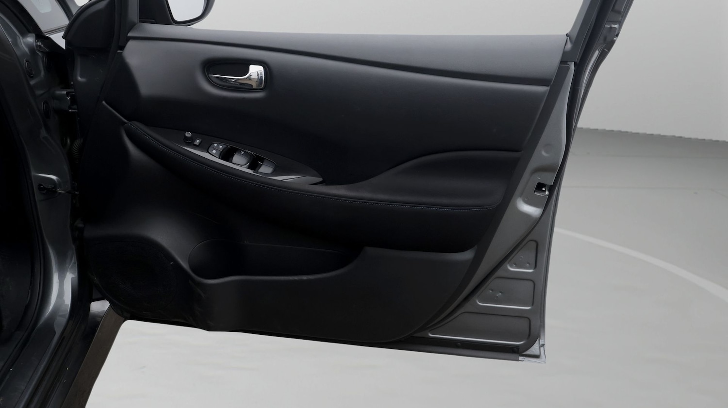 Used Nissan Leaf 2023 for sale - 77418171: Photo 15