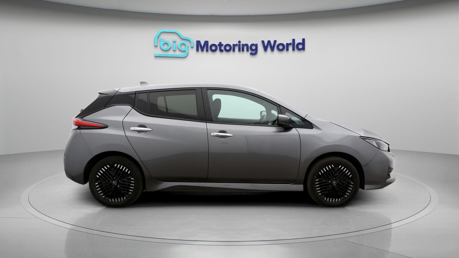 Used Nissan Leaf 2023 for sale - 77418171: Photo 8