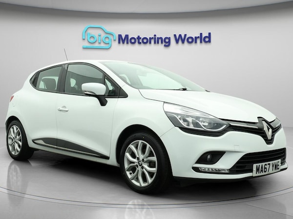 Used Renault Clio 2017 for sale - 76122244: Photo 1