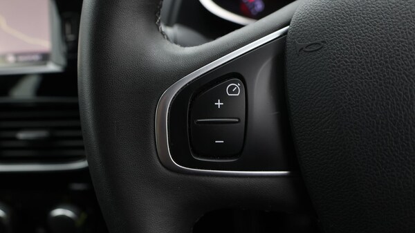 Used Renault Clio 2017 for sale - 76122244: Photo 23
