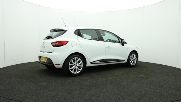 Used Renault Clio 2017 for sale - 76122244: Photo 36