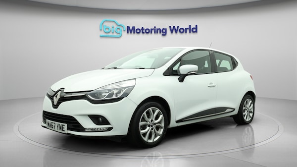 Used Renault Clio 2017 for sale - 76122244: Photo 4