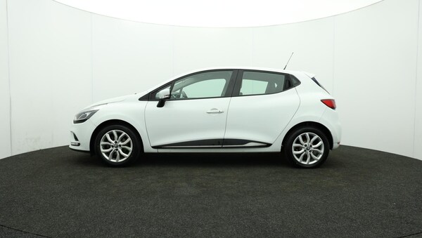 Used Renault Clio 2017 for sale - 76122244: Photo 71
