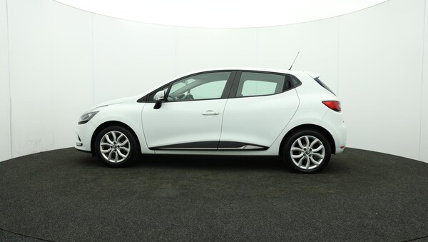 Used Renault Clio 2017 for sale - 76122244: Photo 72