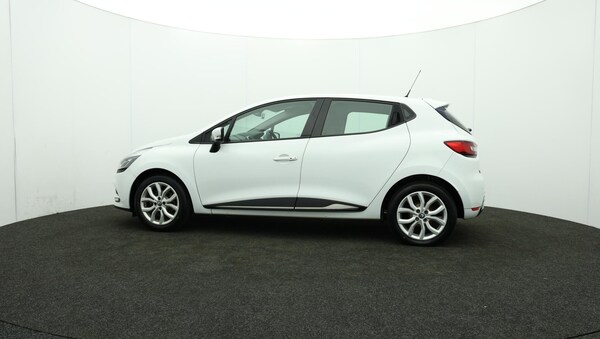 Used Renault Clio 2017 for sale - 76122244: Photo 73