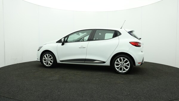 Used Renault Clio 2017 for sale - 76122244: Photo 74