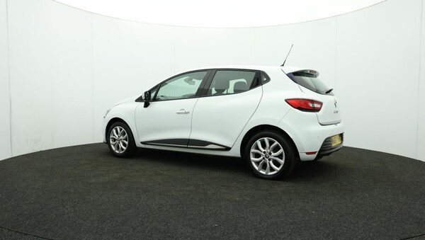 Used Renault Clio 2017 for sale - 76122244: Photo 76
