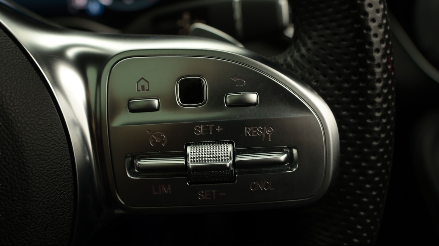 Used Mercedes-Benz GLC 2020 for sale - 77721632: Photo 23