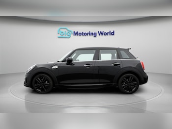 Used MINI Hatch 2020 for sale - 79223096: Photo