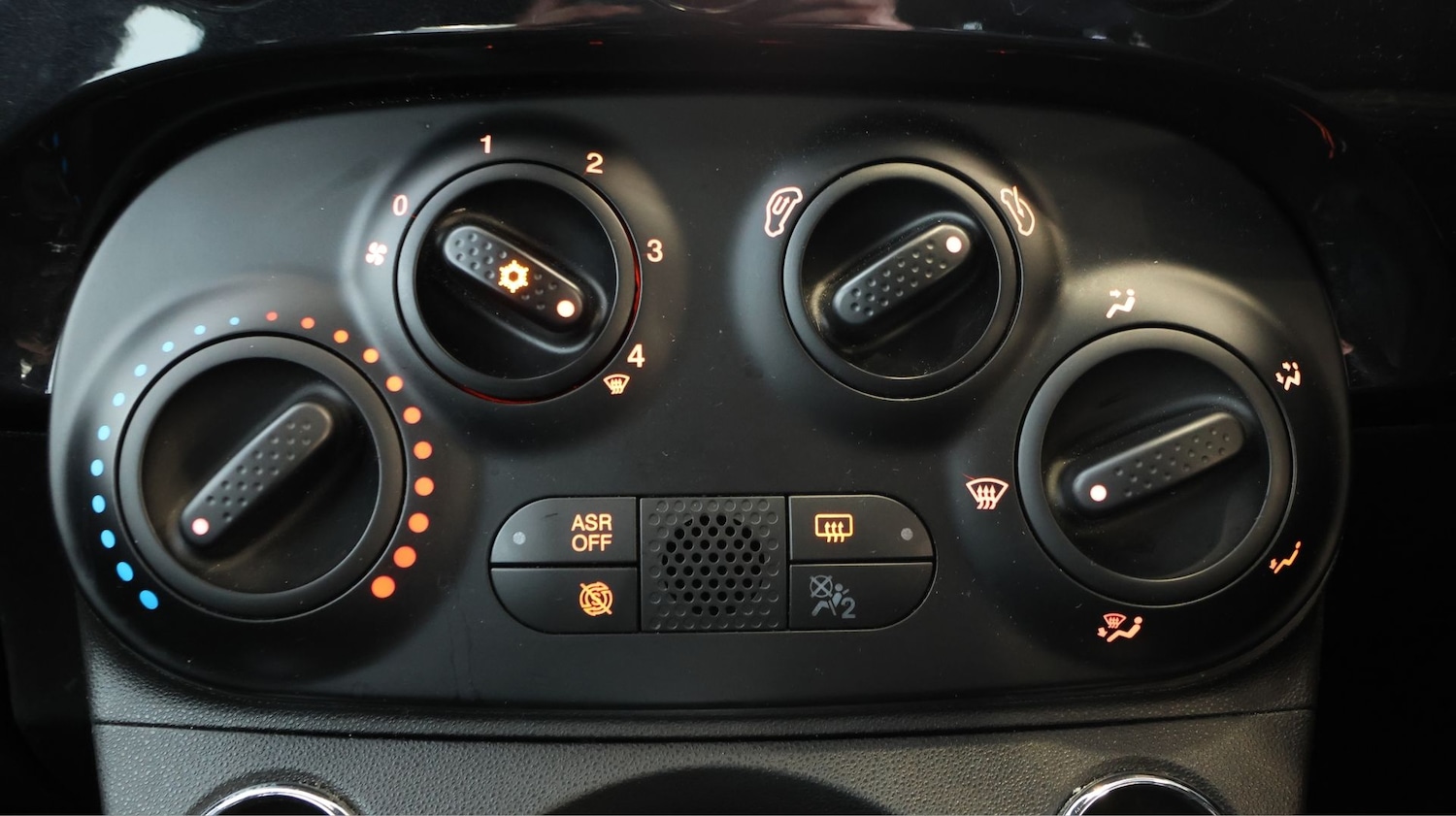 Used Fiat 500 2023 for sale - 77495091: Photo 12