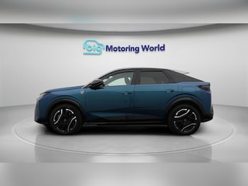 Used Peugeot E-3008 2025 for sale - 78156412: Photo