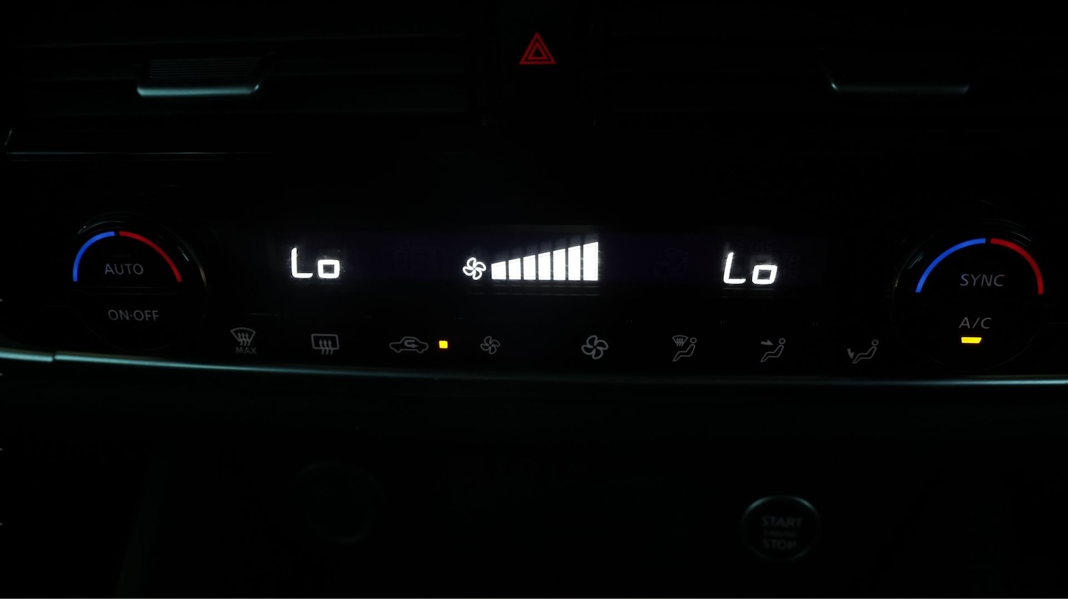 Used Nissan Qashqai for sale - 78105798: Photo 12