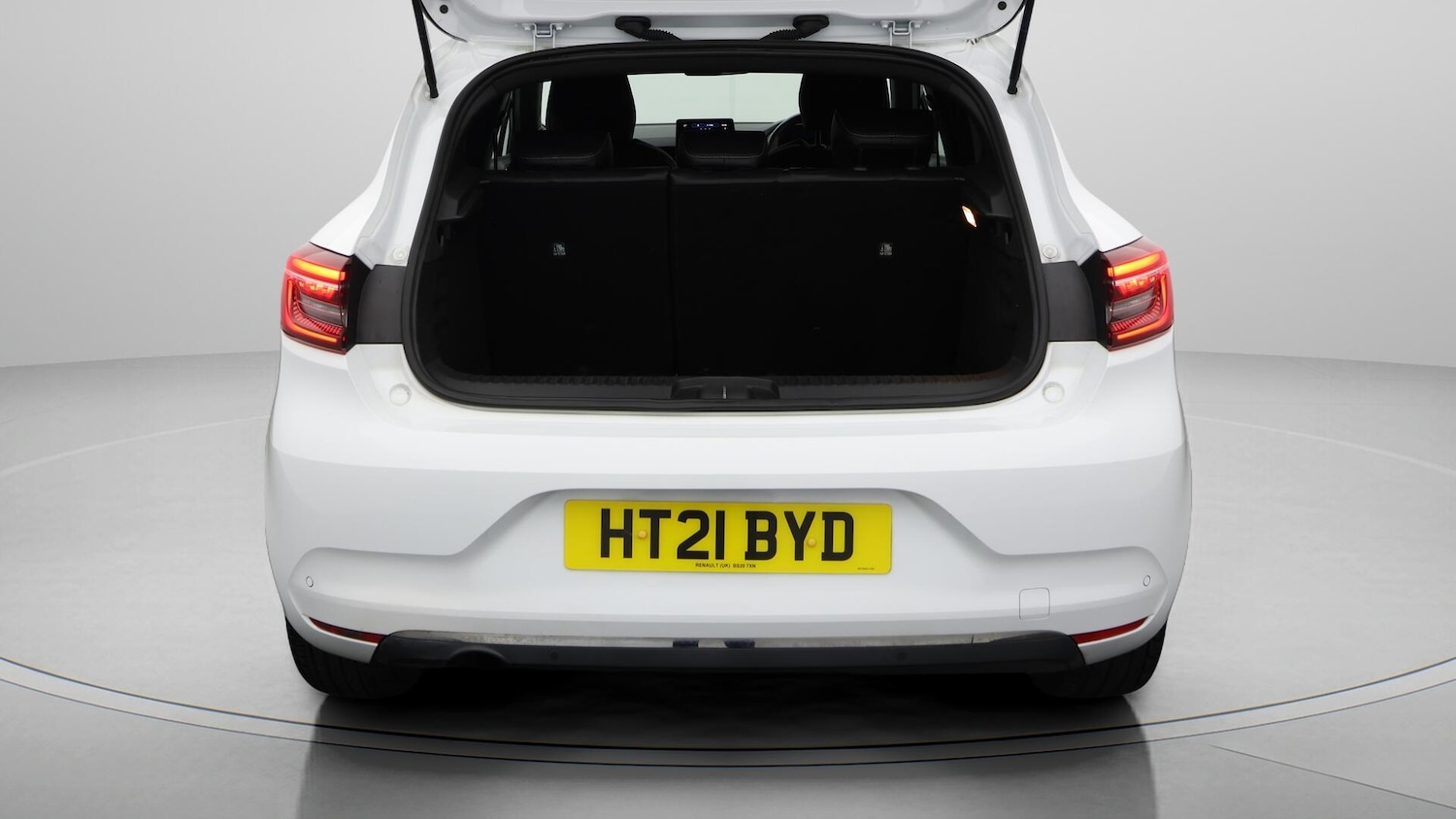 Used Renault Clio 2021 for sale - 76485484: Photo 18