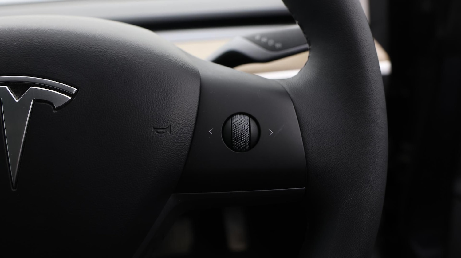 Used Tesla Model 3 2021 for sale - 77342871: Photo 22