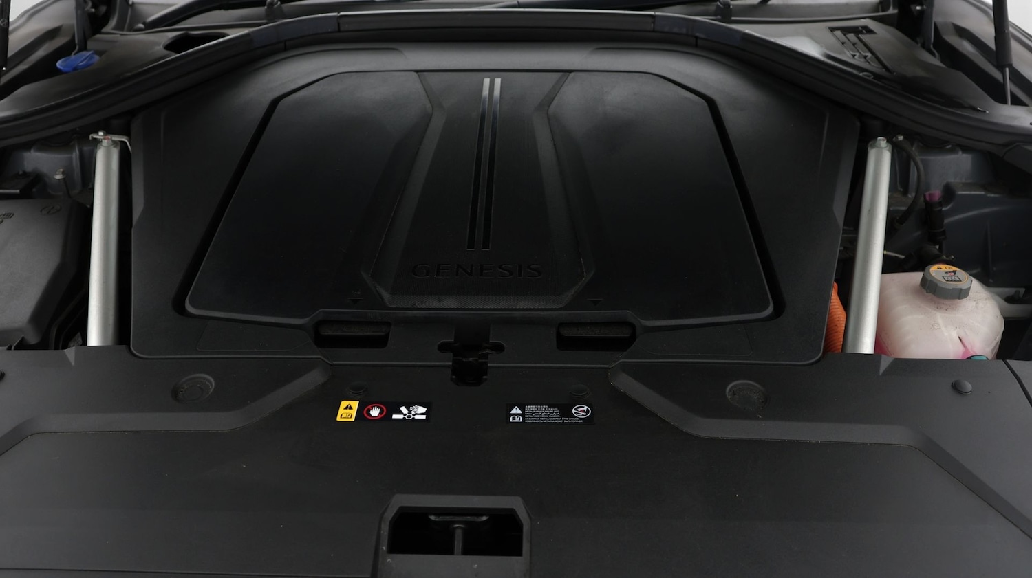 Used Genesis GV70 2023 for sale - 77536316: Photo 19