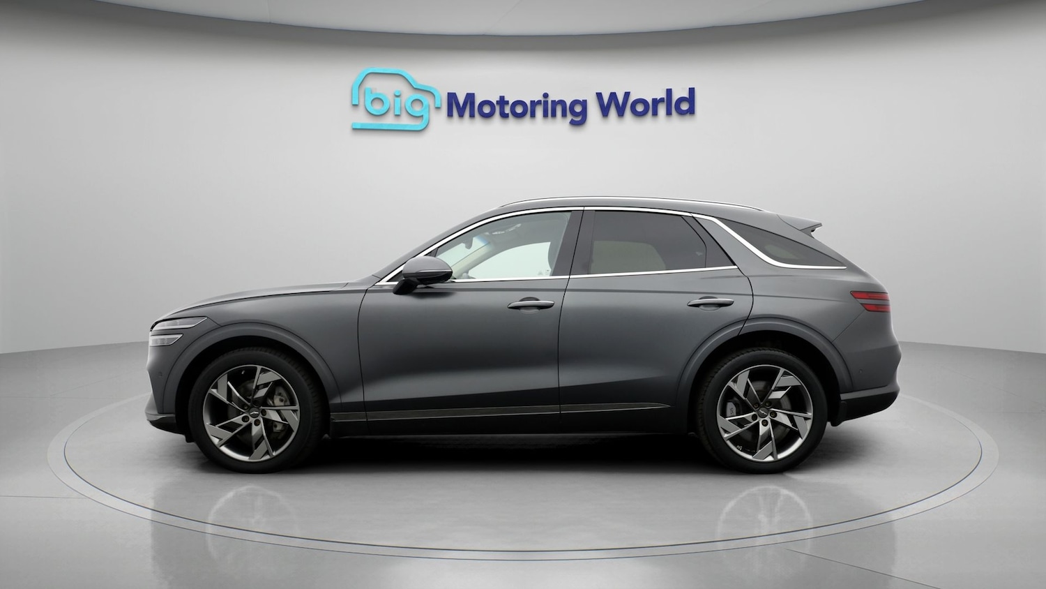 Used Genesis GV70 2023 for sale - 77536316: Photo 4