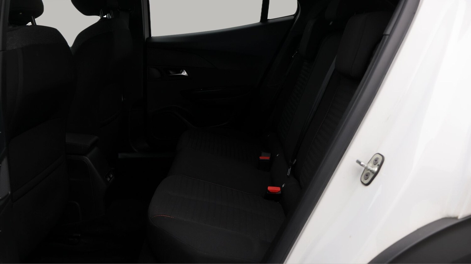 Used Peugeot 2008 2023 for sale - 77475695: Photo 16