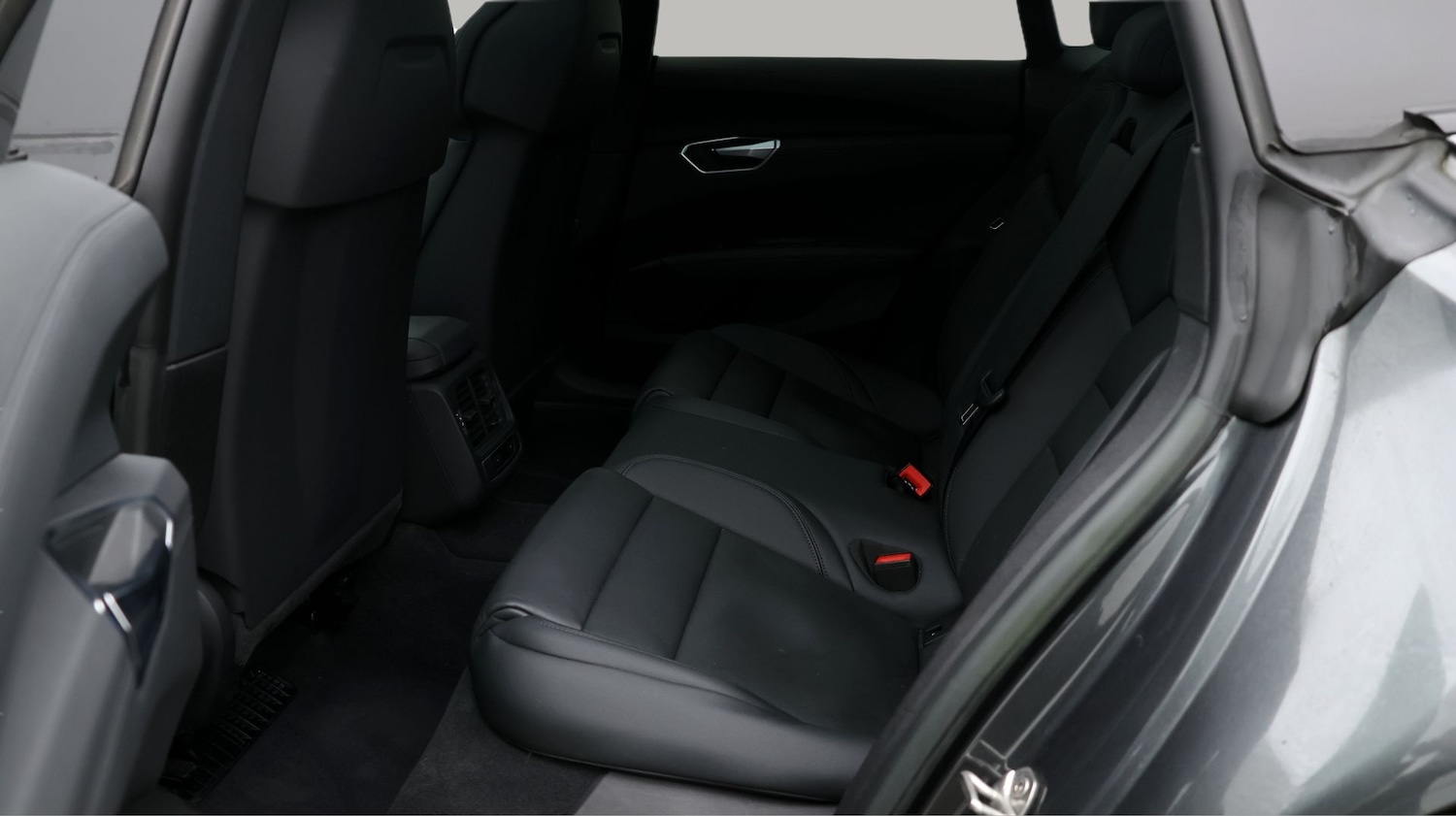 Used Audi e-tron GT 2022 for sale - 77965773: Photo 16