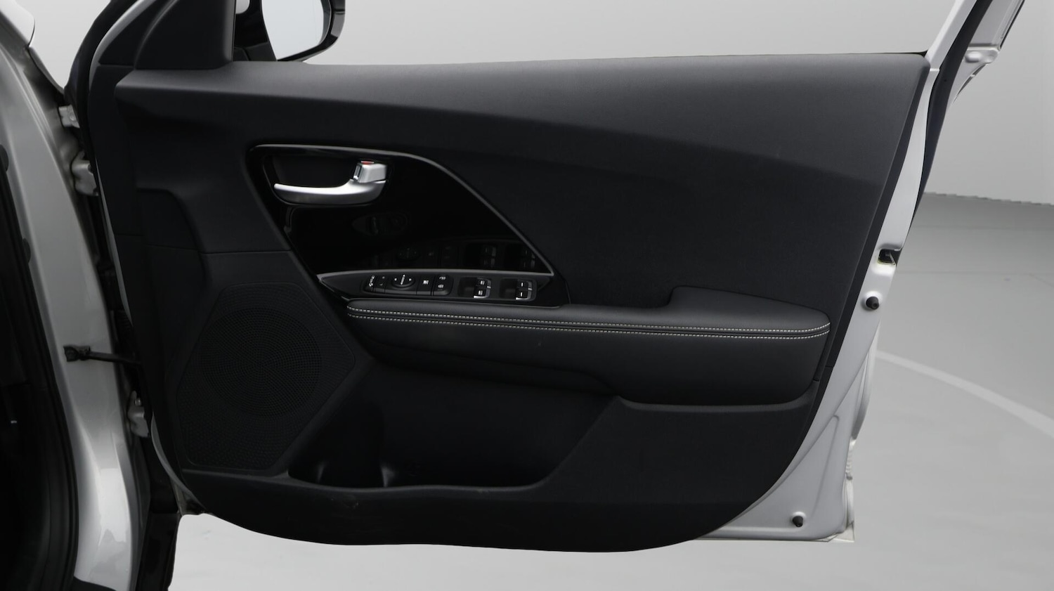 Used Kia Niro 2021 for sale - 76752383: Photo 16