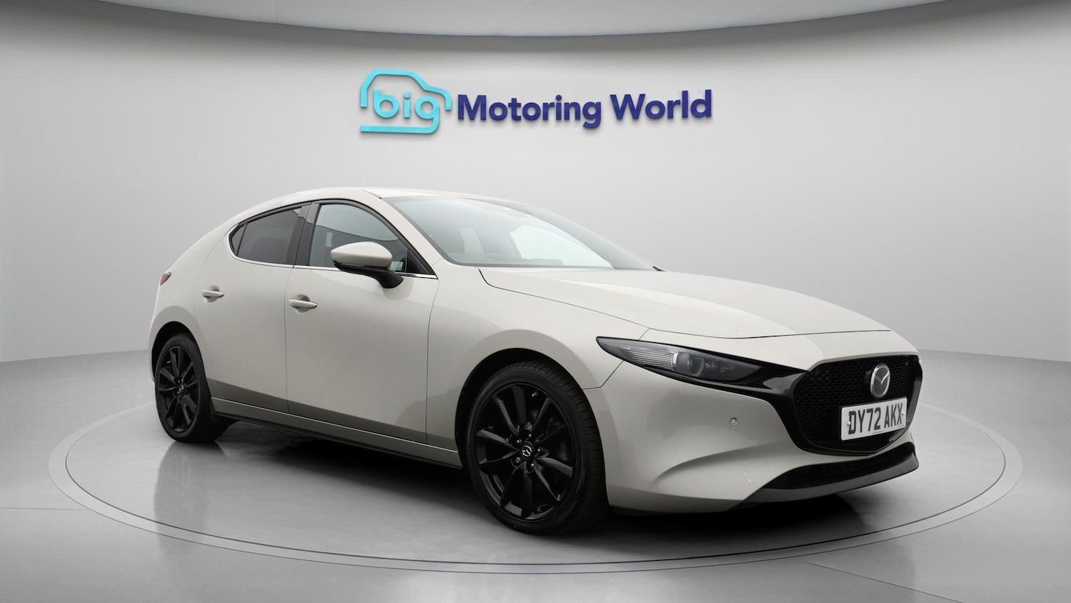 Used Mazda Mazda3 2022 for sale - 76108608: Photo 2