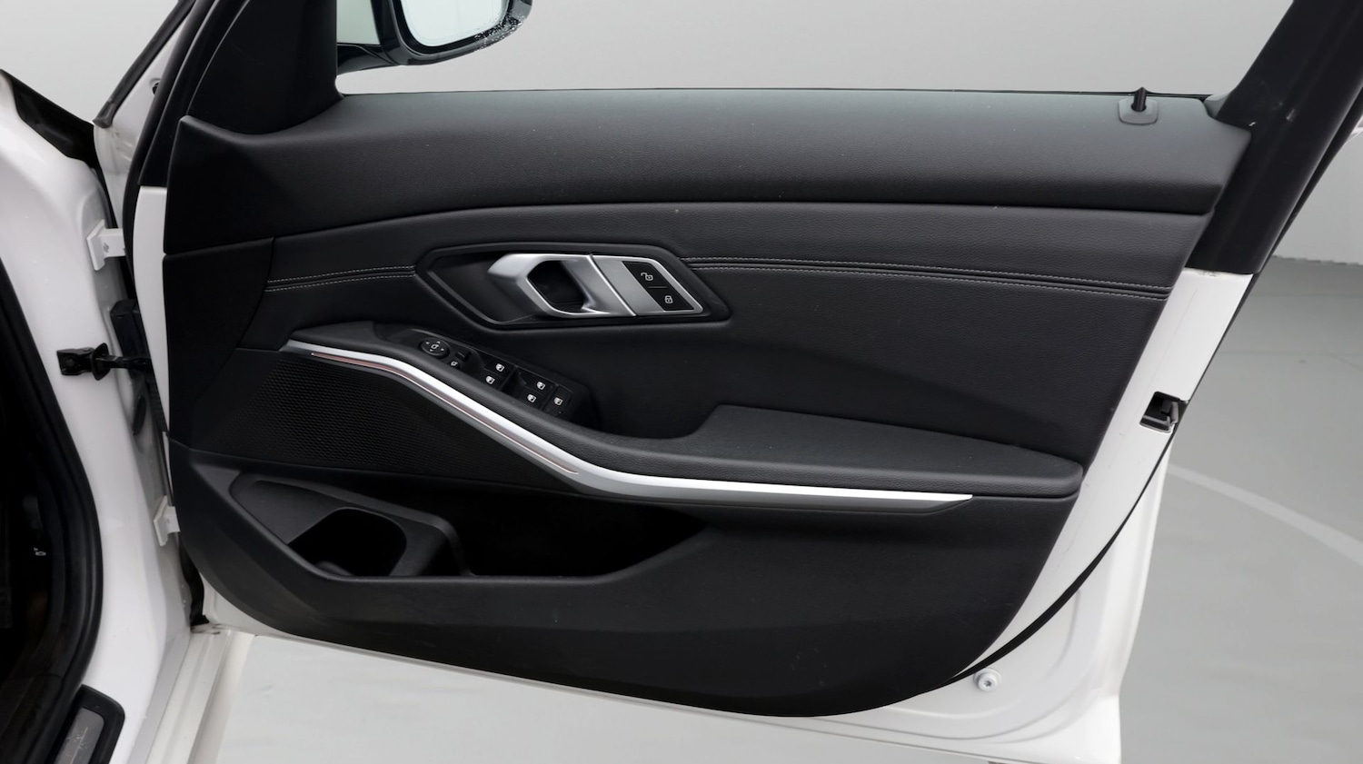 Used BMW 3 Series 2021 for sale - 77840518: Photo 15