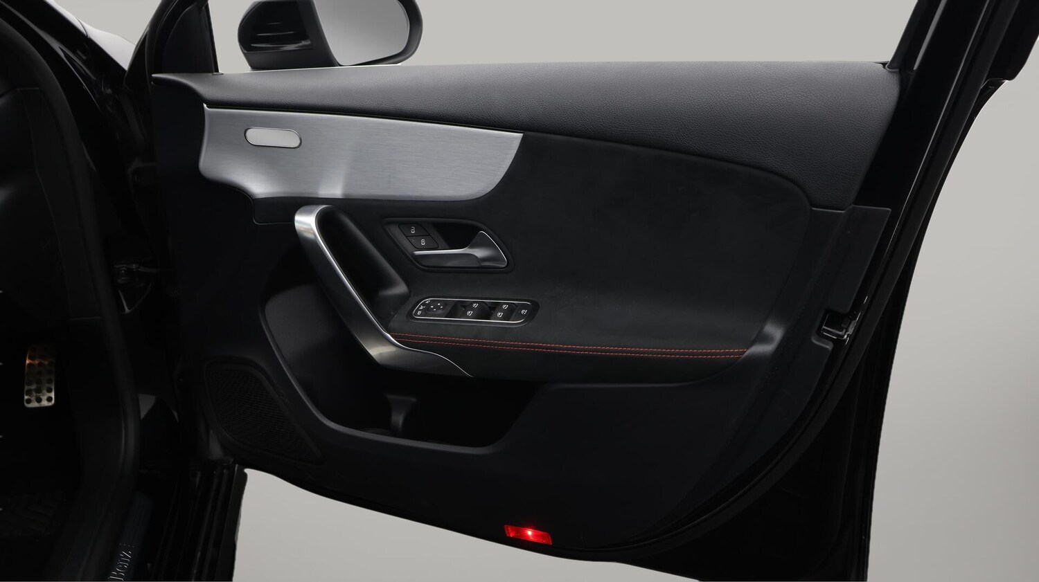 Used Mercedes-Benz A-Class 2018 for sale - 76562010: Photo 16