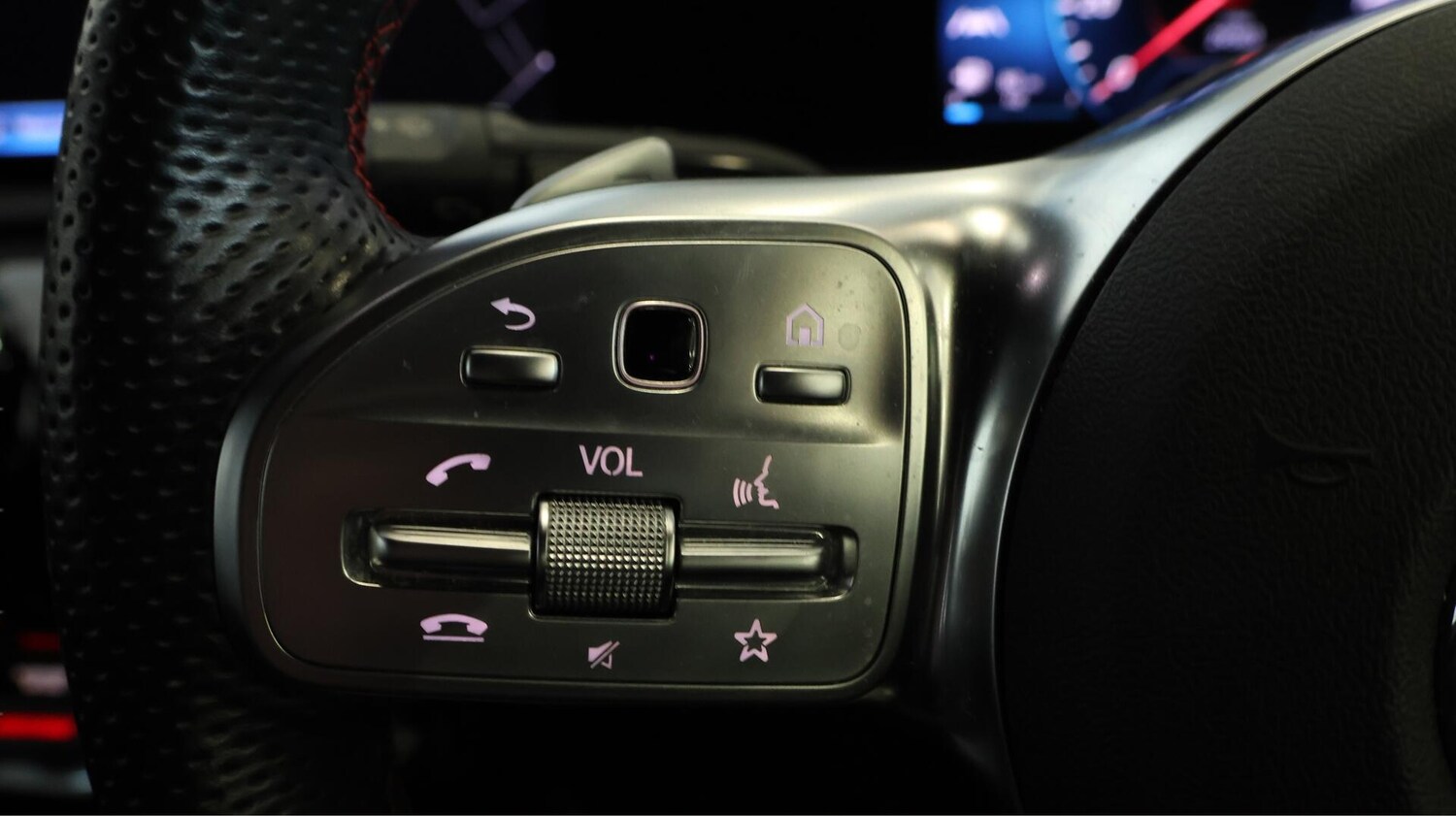 Used Mercedes-Benz A-Class 2018 for sale - 76562010: Photo 24