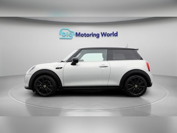 Used MINI Electric Hatch 2022 for sale - 78945264: Photo