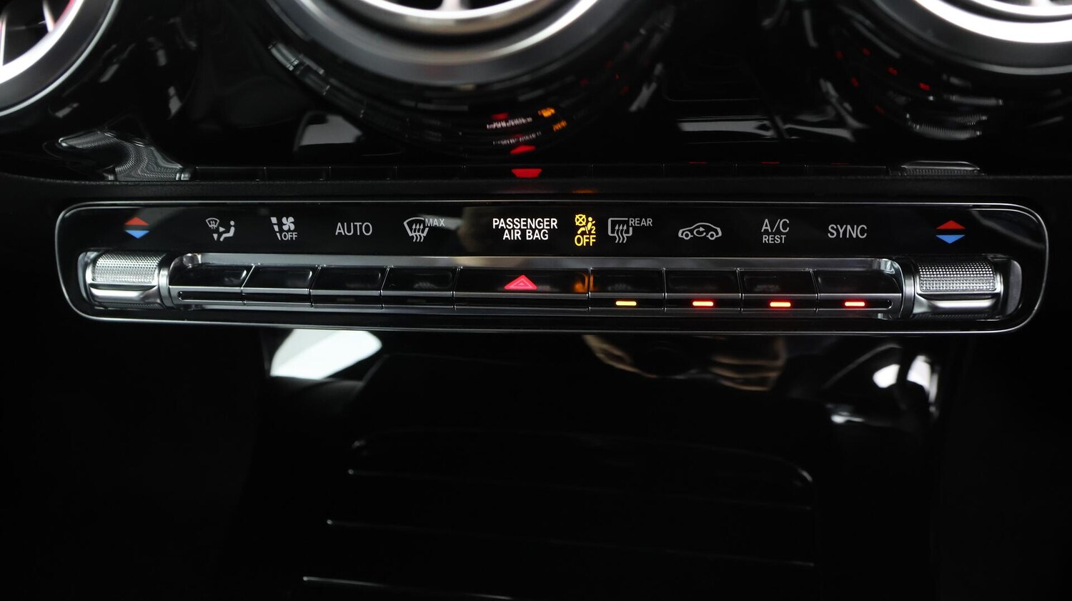 Used Mercedes-Benz CLA 2019 for sale - 76247061: Photo 13