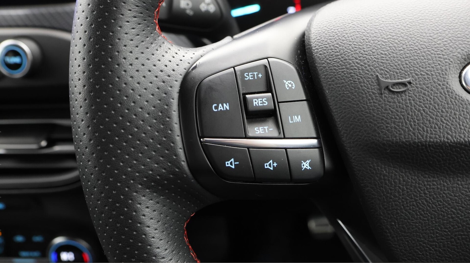 Used Ford Focus 2020 for sale - 76702367: Photo 24