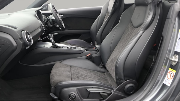 Used Audi TT 2021 for sale - 76179610: Photo 15