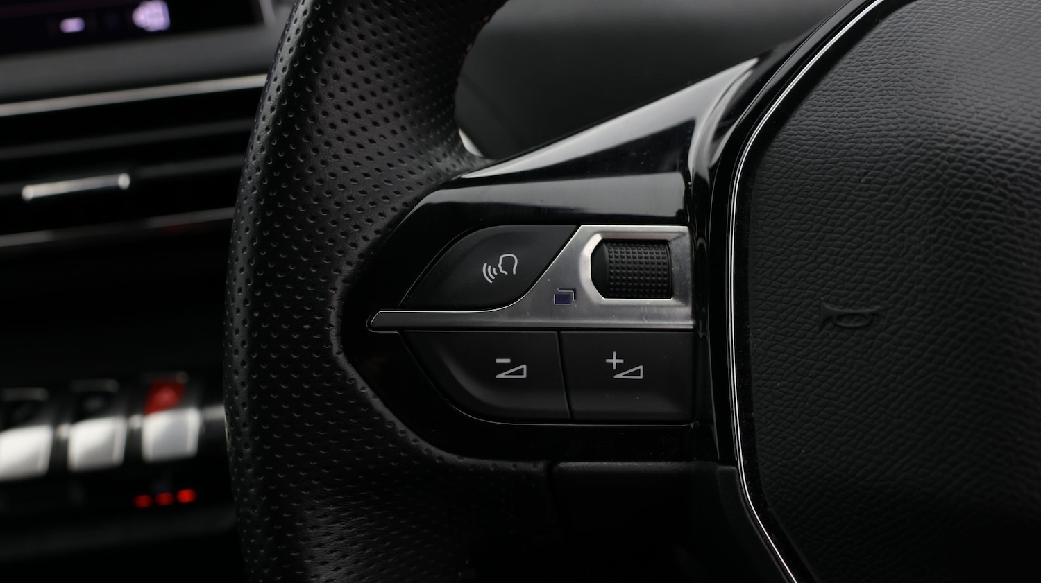 Used Peugeot 3008 2020 for sale - 77382816: Photo 24