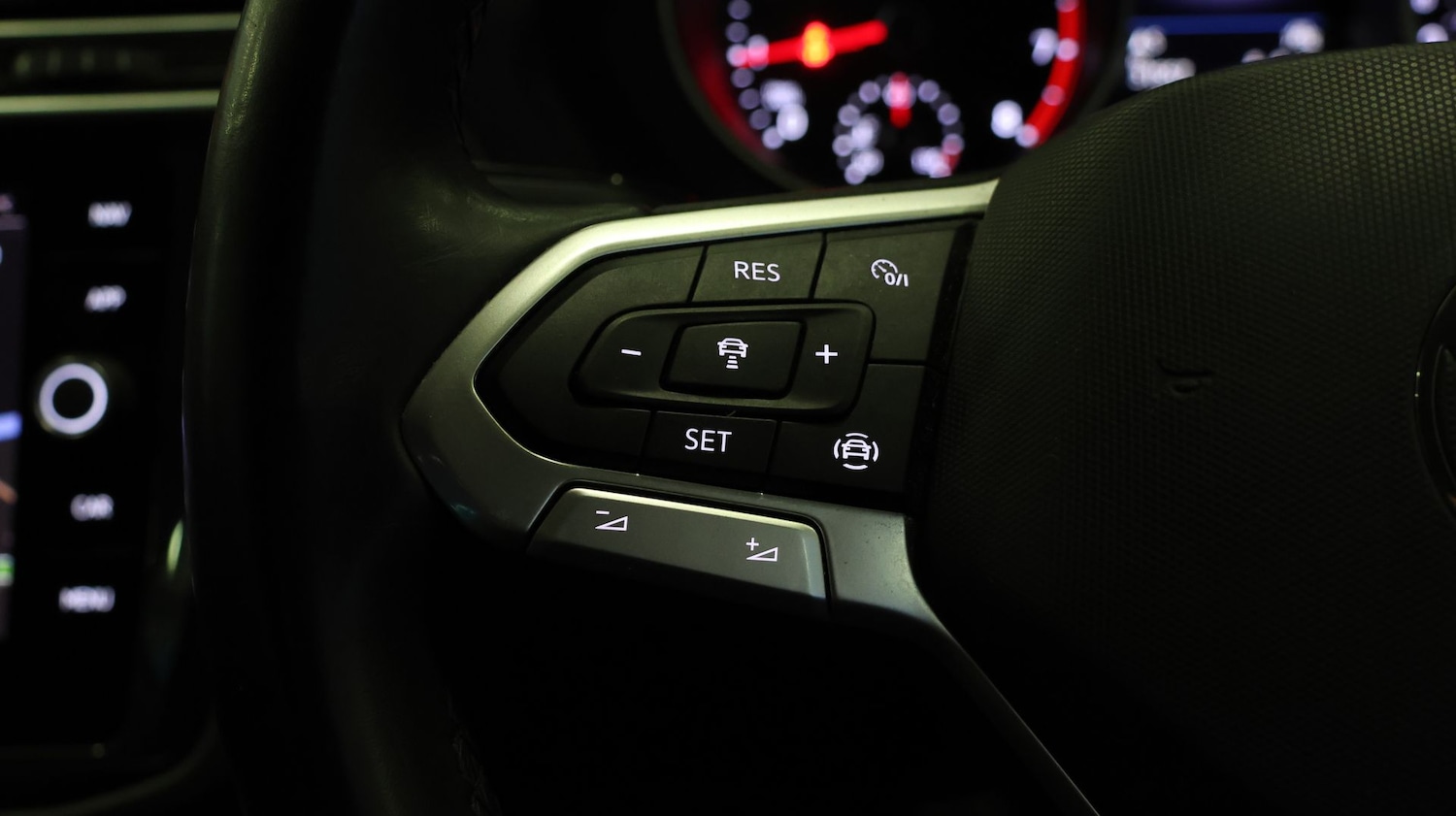 Used Volkswagen Tiguan 2021 for sale - 77388206: Photo 22