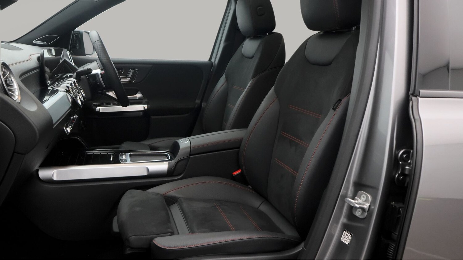 Used Mercedes-Benz EQB 2024 for sale - 77220364: Photo 14