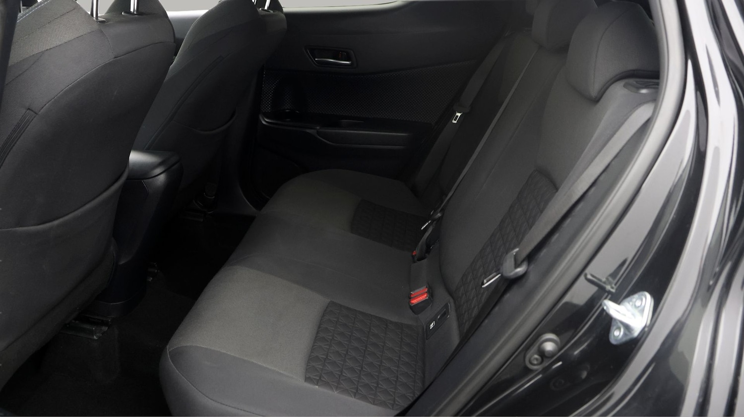 Used Toyota C-HR 2021 for sale - 77198402: Photo 16