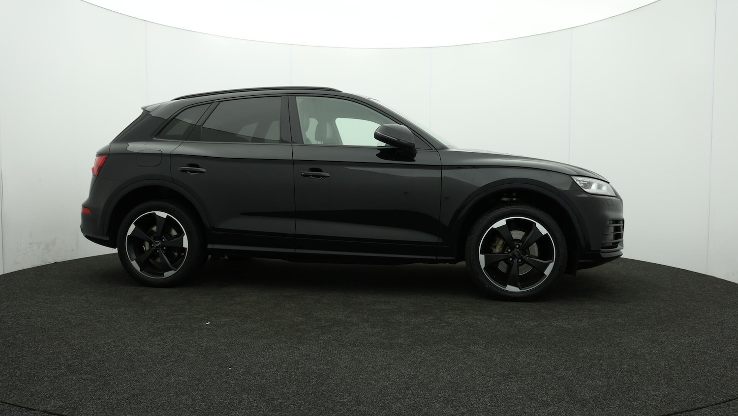 Used Audi Q5 2019 for sale - 75990553: Photo 43