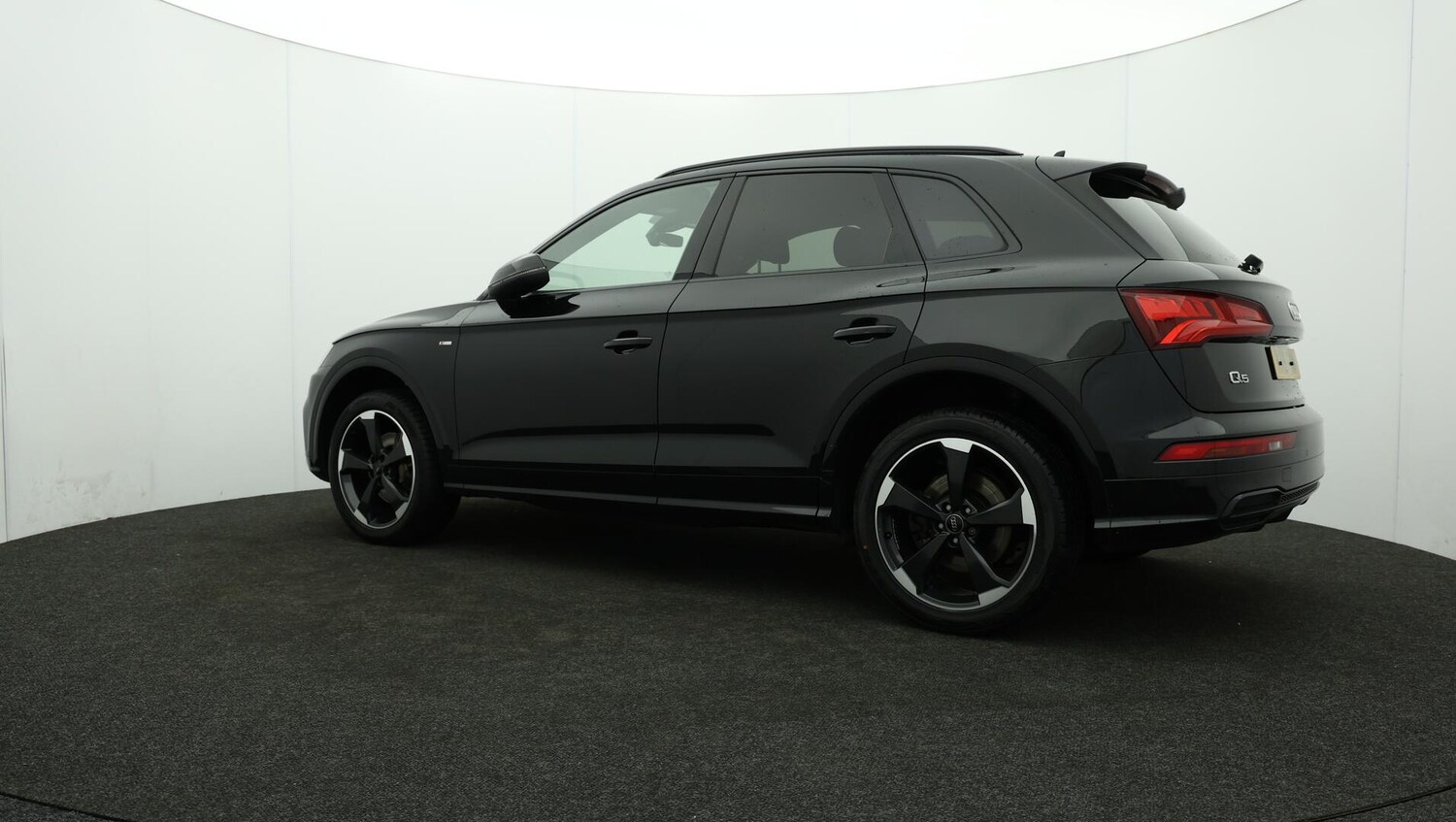 Used Audi Q5 2019 for sale - 75990553: Photo 76