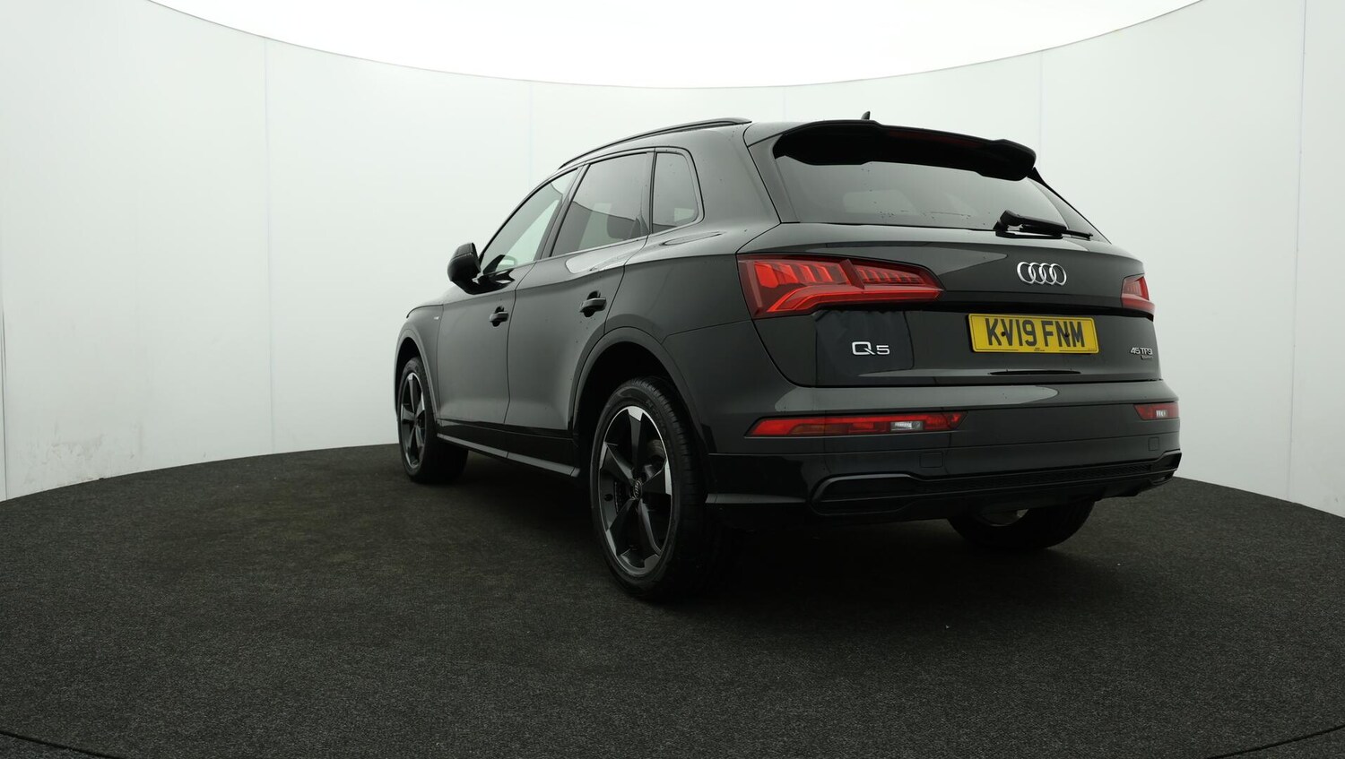 Used Audi Q5 2019 for sale - 75990553: Photo 81
