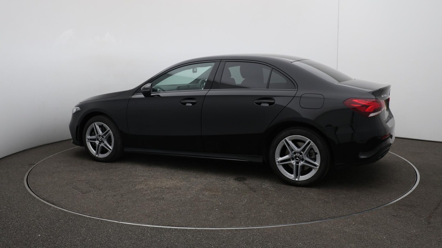 Used Mercedes-Benz A-Class for sale - 76537722: Photo 48