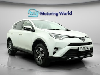 Used Toyota RAV4 2017 for sale - 76270267: Photo