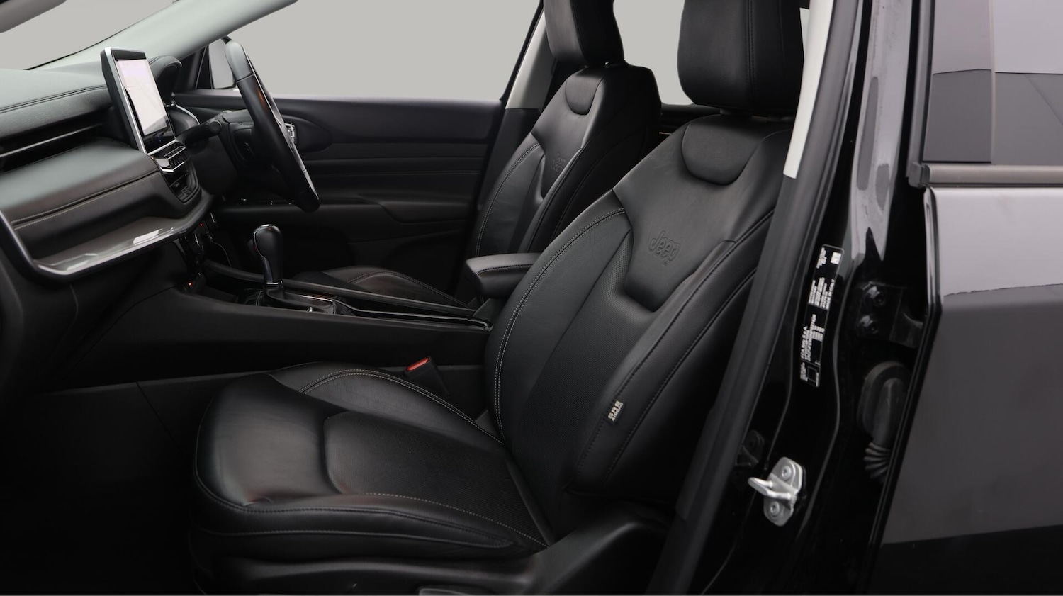 Used Jeep Compass 2023 for sale - 76138160: Photo 15