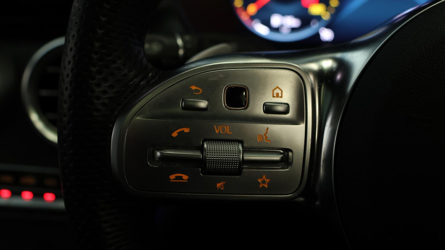 Used Mercedes-Benz GLC 2020 for sale - 76657541: Photo 41