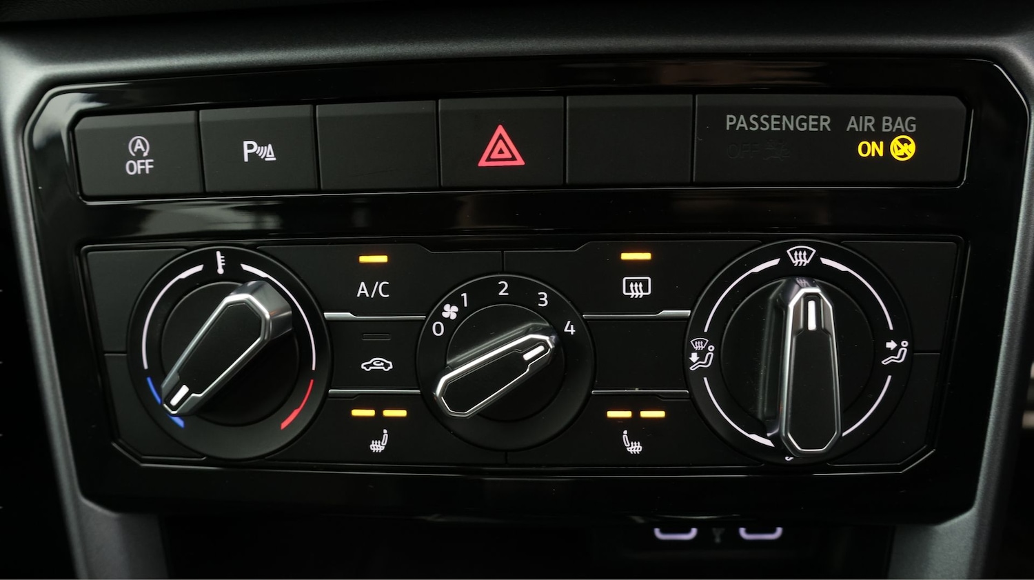 Used Volkswagen T-Cross 2021 for sale - 77595669: Photo 12