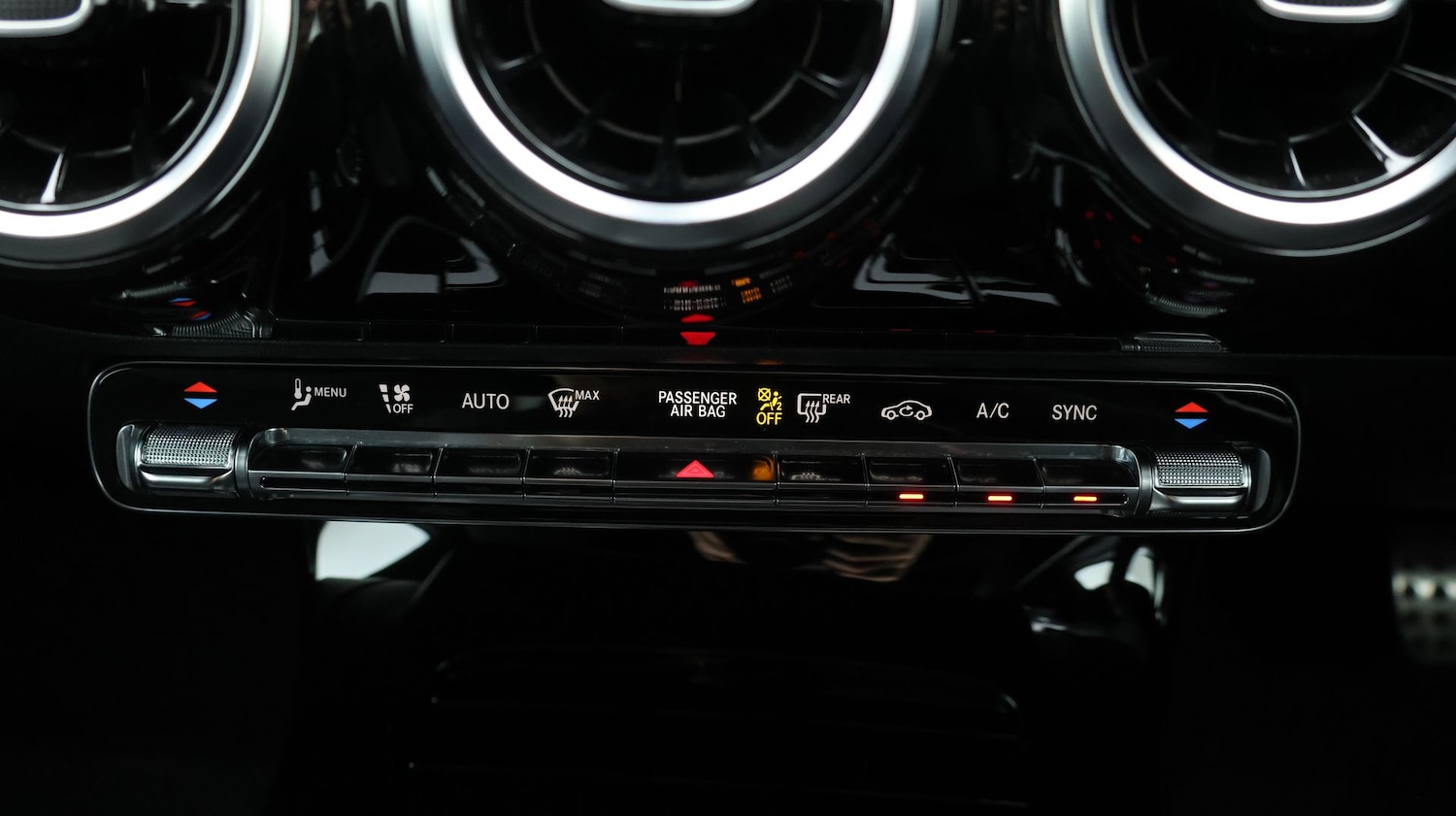 Used Mercedes-Benz A-Class 2020 for sale - 77915831: Photo 12