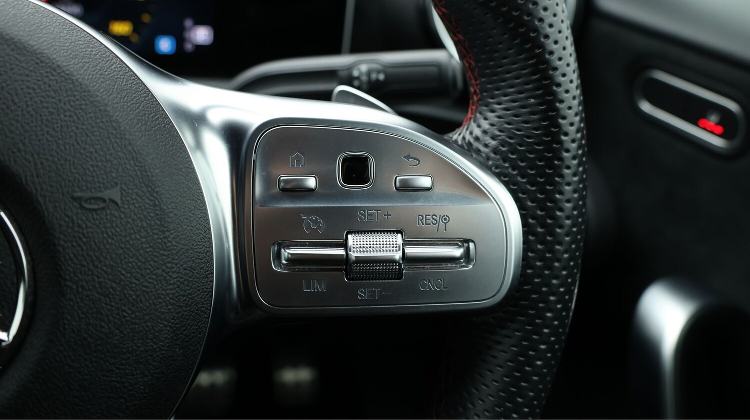 Used Mercedes-Benz A-Class 2020 for sale - 77915831: Photo 21