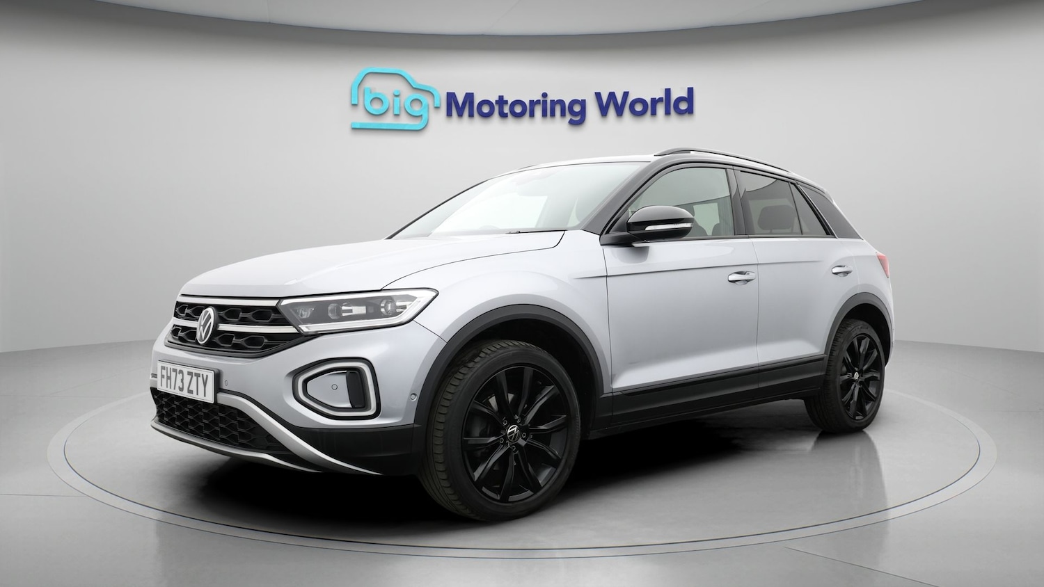 Used Volkswagen T-Roc 2024 for sale - 77181894: Photo 3