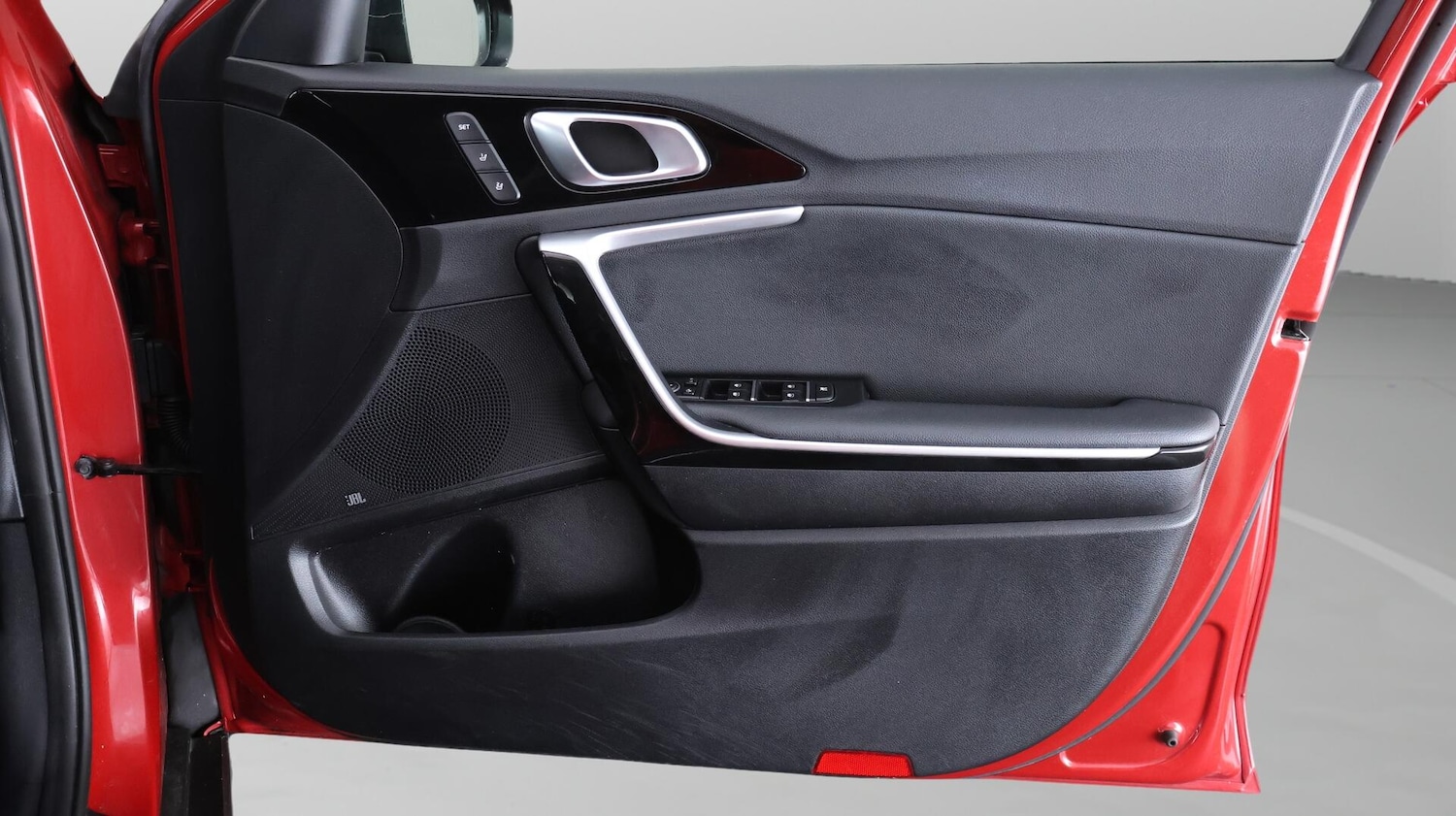 Used Kia XCeed 2022 for sale - 76109824: Photo 16