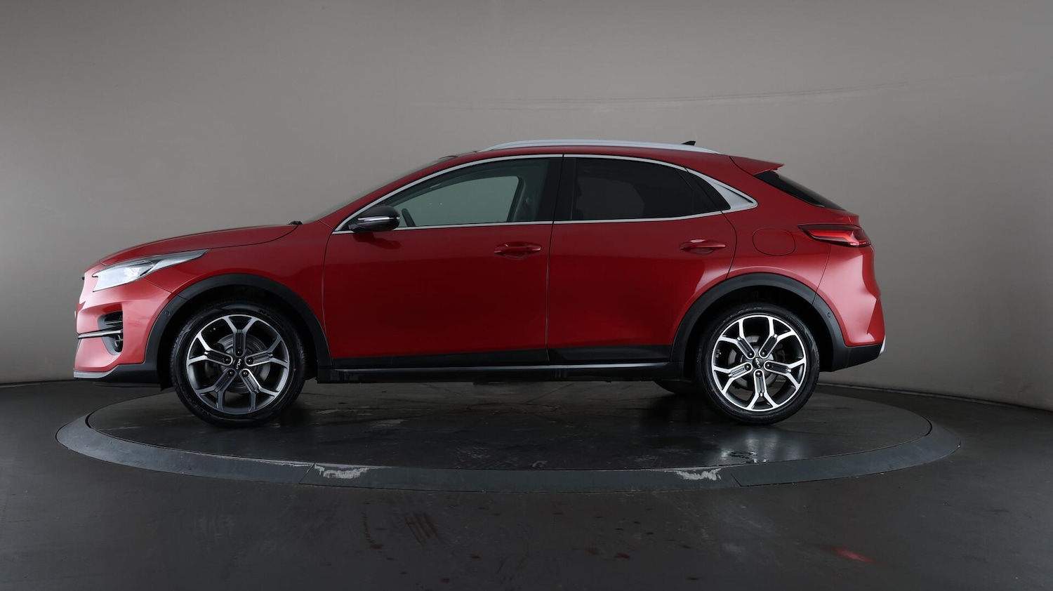 Used Kia XCeed 2022 for sale - 76109824: Photo 42