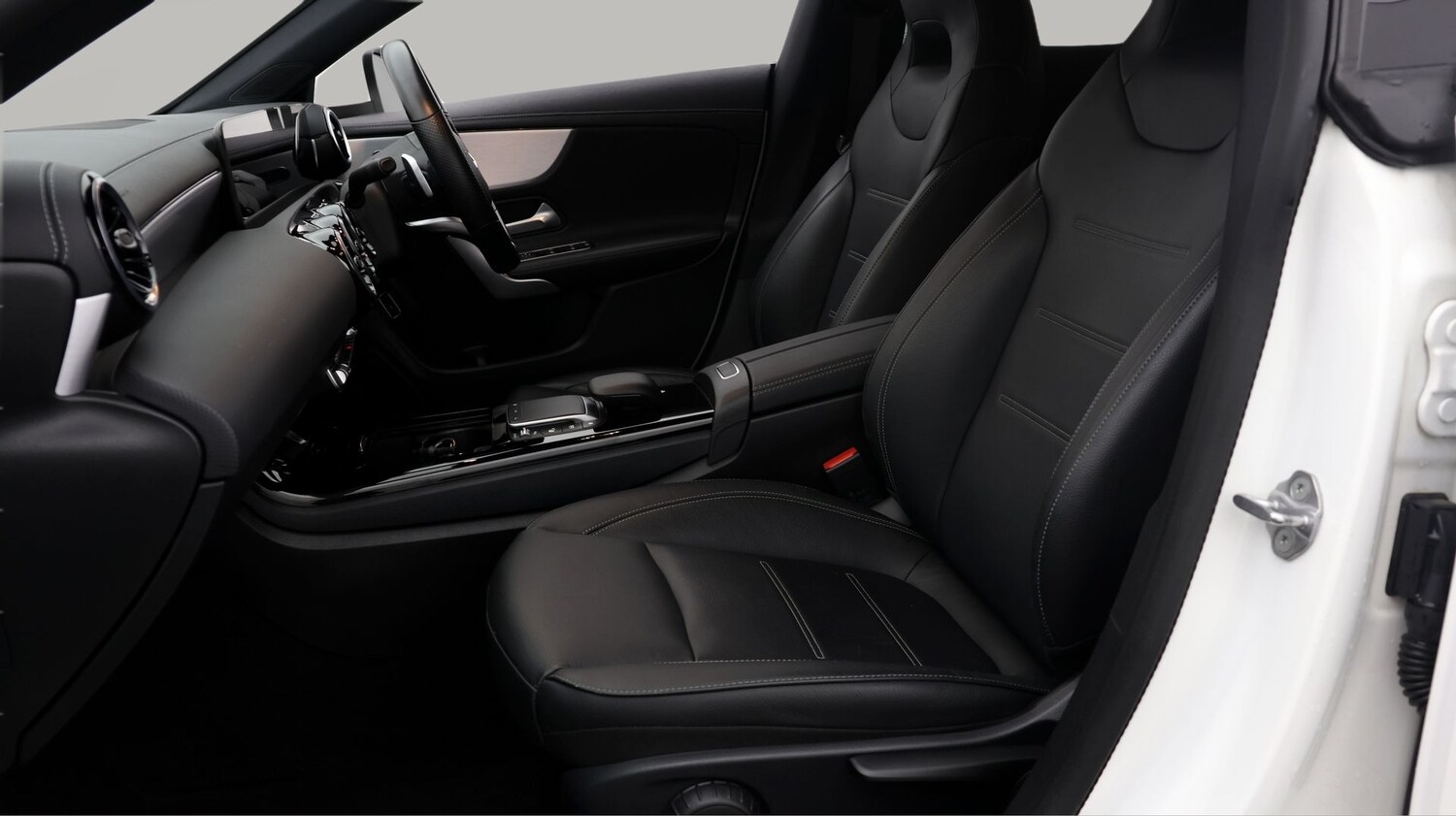 Used Mercedes-Benz CLA 2022 for sale - 77442758: Photo 14