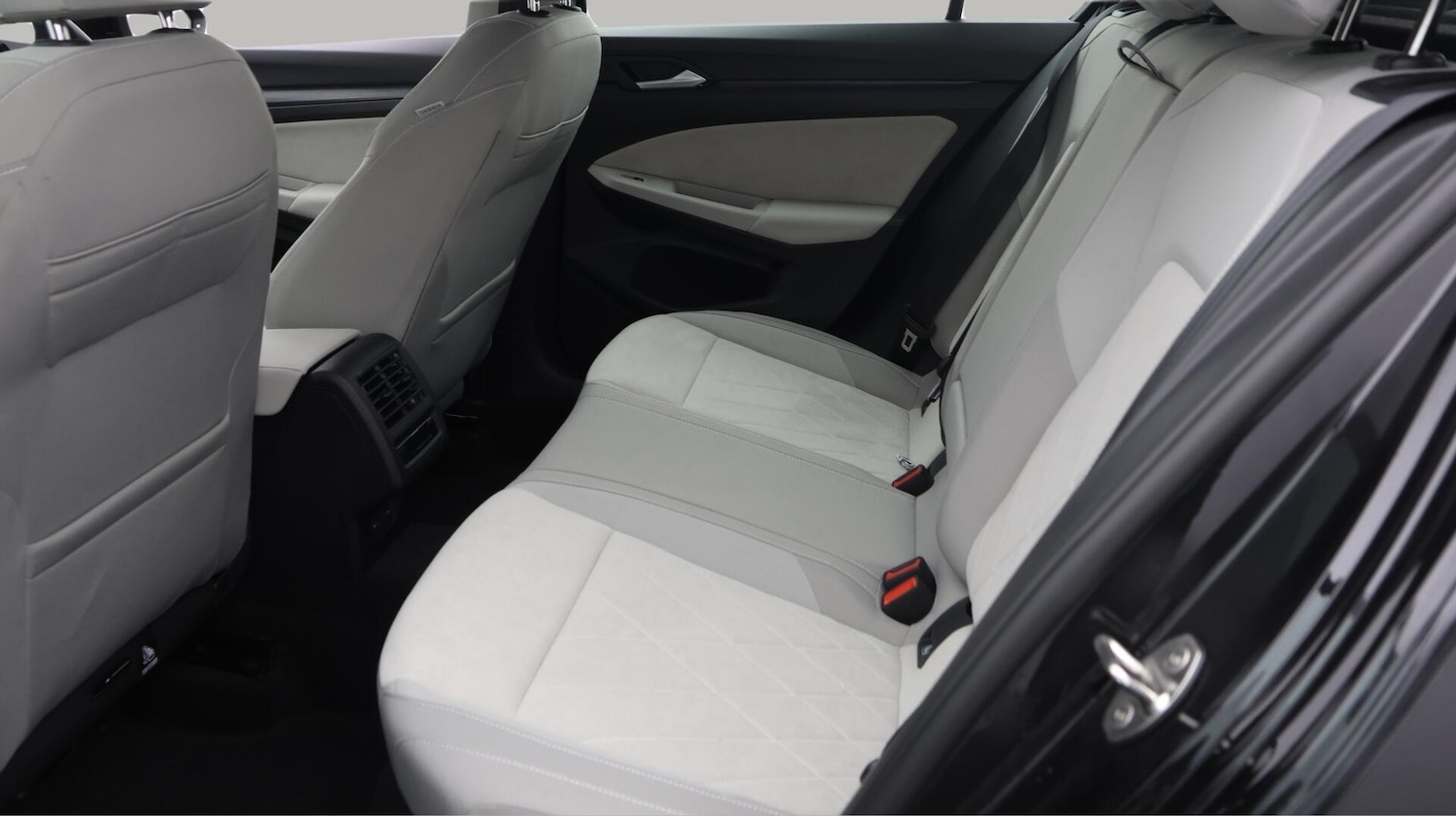 Used Volkswagen Golf 2024 for sale - 76634201: Photo 17